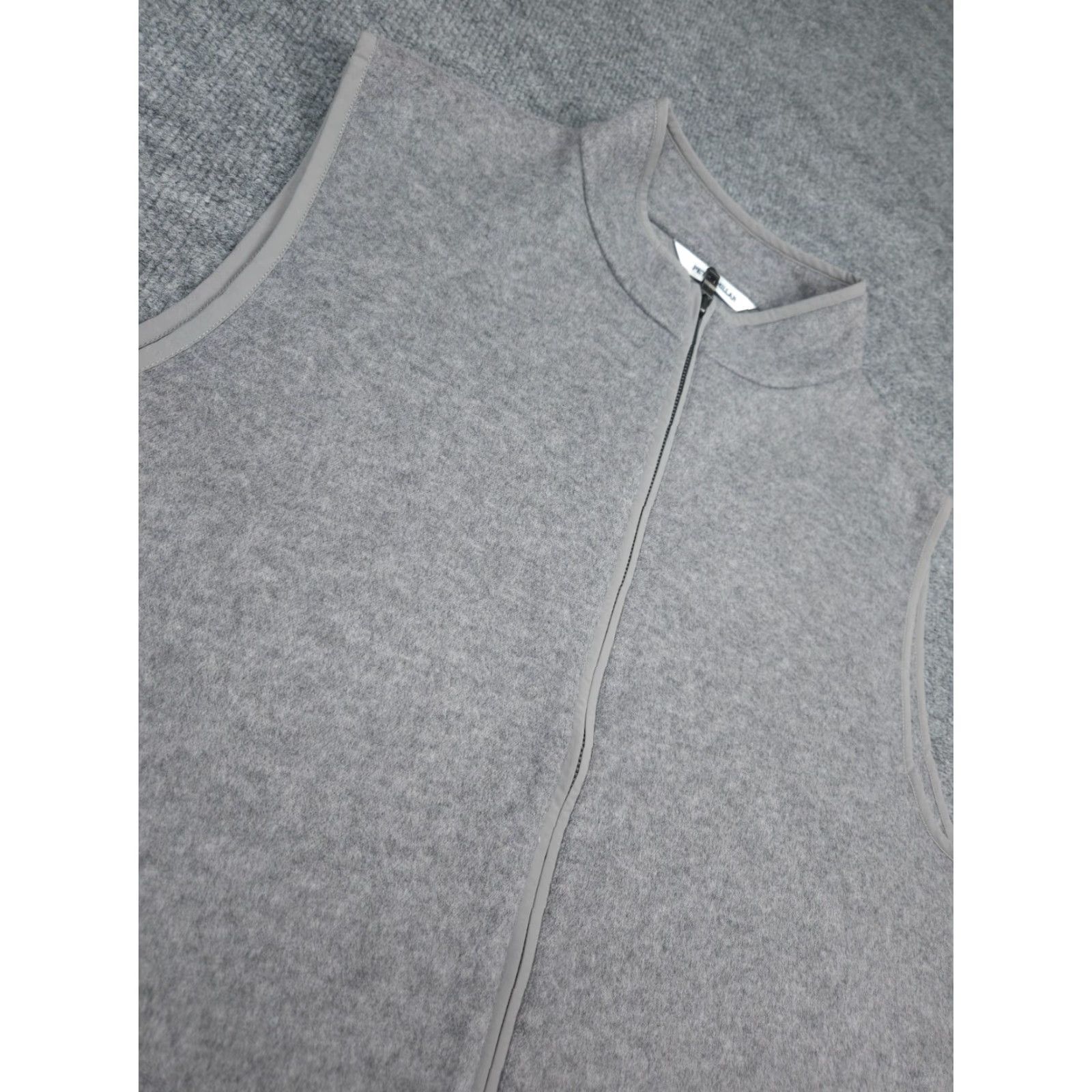 Peter Millar PETER MILLAR Crown Flex-Fleece Merino Wool Vest Men's XL Gray NWT MSRP Size US XL / EU 56 / 4 - 2 Thumbnail