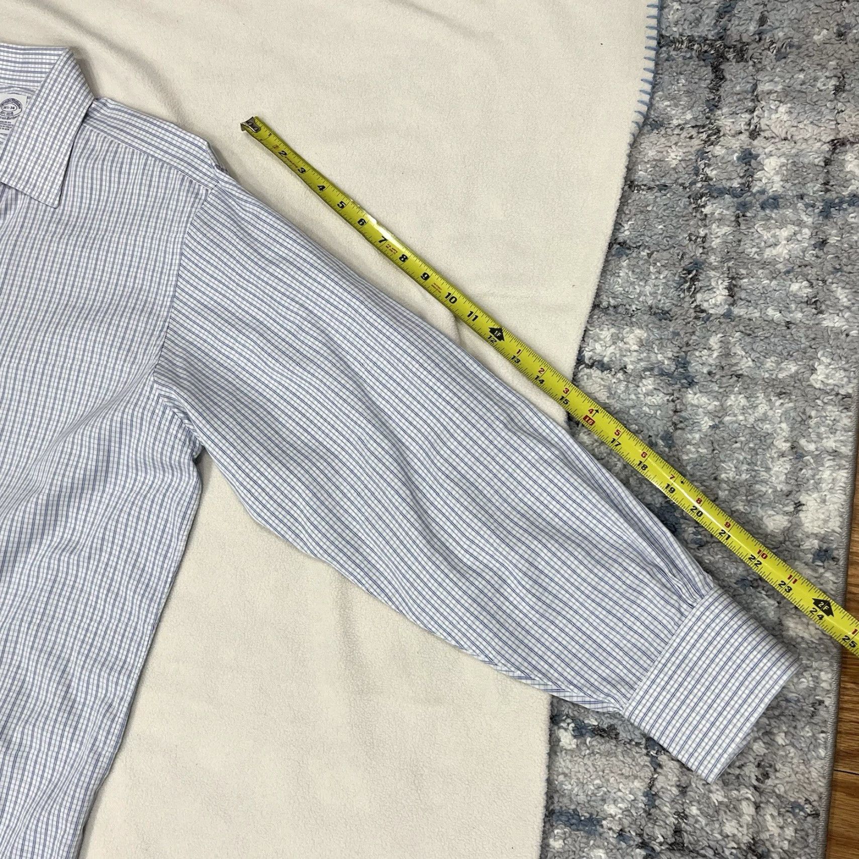 Brooks Brothers Brooks Brothers Dress Shirt Makers & Merchants 16 1/2 - 34 Egyptian Cotton Blue Long Sleeve Button-Front Casual Formal Business Size 46R - 5 Thumbnail