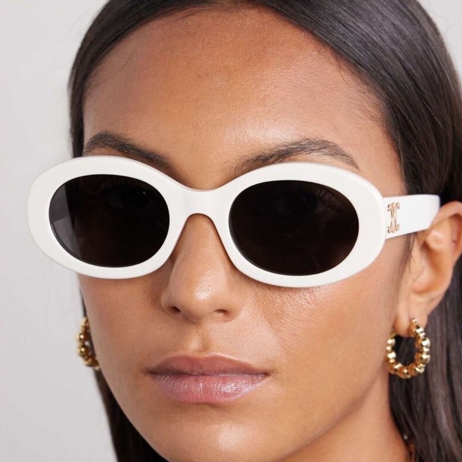 Celine CELINE Triomphe Sunglasses CL40194U Ivory/Smoke Women Size ONE SIZE - 1 Thumbnail