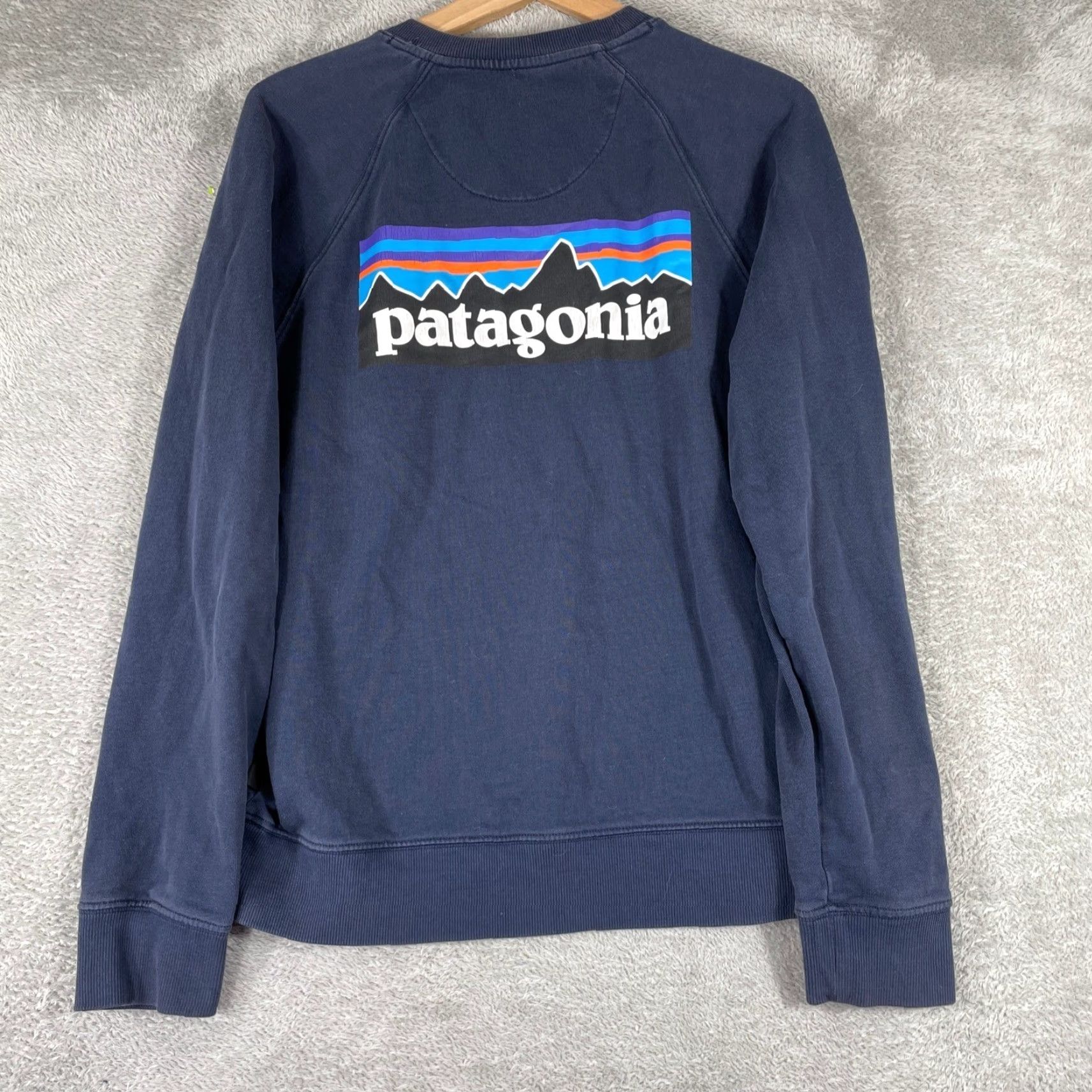 Patagonia Patagonia Sweatshirt Mens XS Navy Blue P-6 Logo Graphic Pullover Organic Cotton Size US XS / EU 42 / 0 - 2 Thumbnail