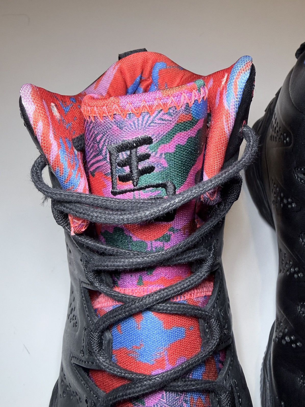 Jordan Brand RARE DS 2014 Air Jordan Melo M10 YOTH size 8 Men 649352 040 Size US 8 / EU 41 - 4 Thumbnail