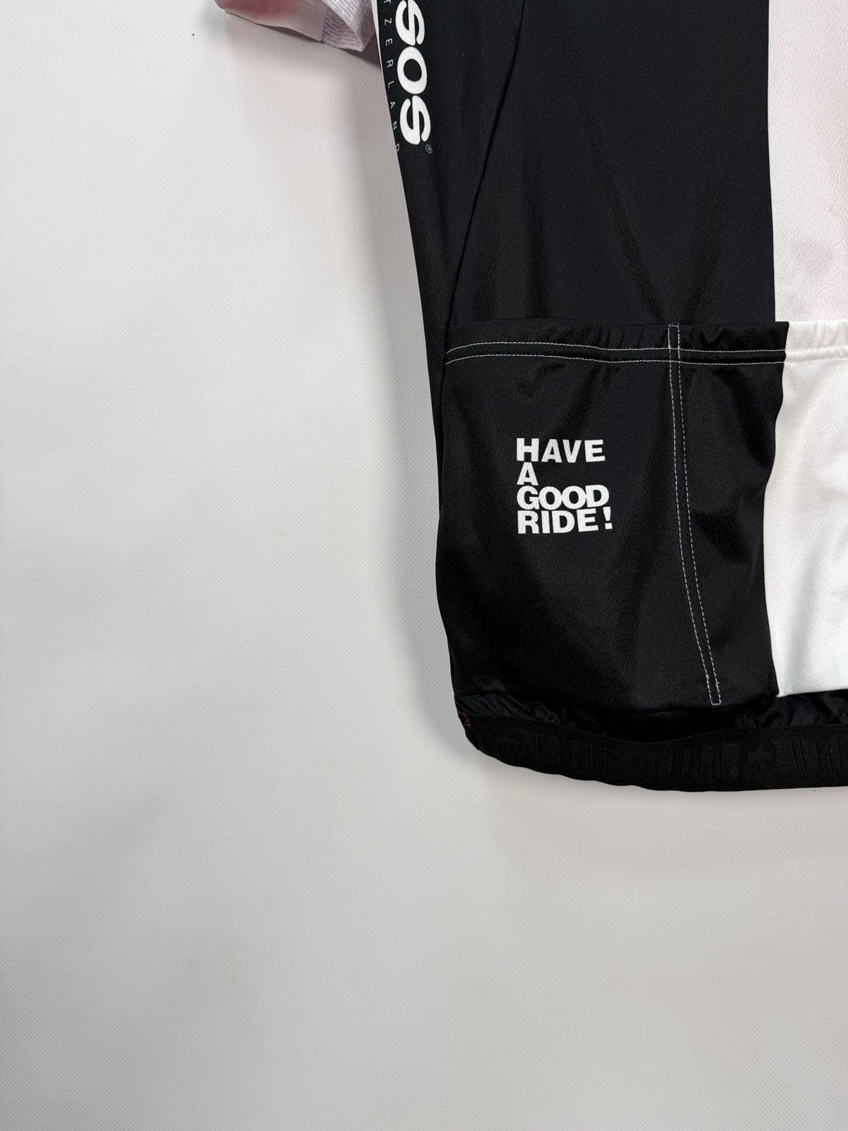 Asos Assos Mangussta S7 Cycling Jersey of Switzerland Size M Size US M / EU 48-50 / 2 - 12 Thumbnail