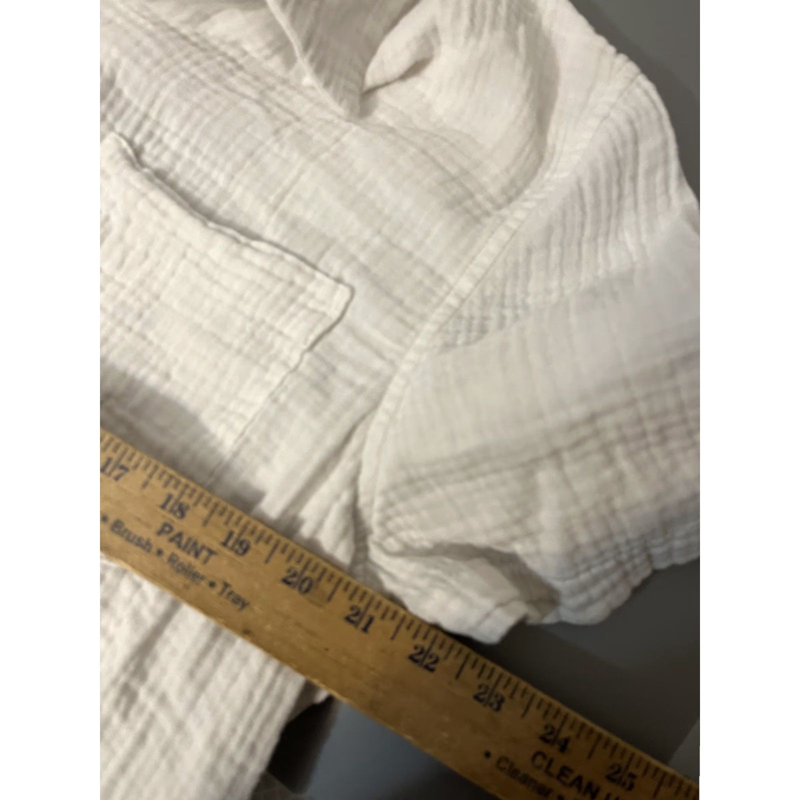 Express EXPRESS Shirt Outdoor White Button-Up Short Sleeve Mens XL Cotton Shirt - Express Casual Everyday Wear Men's XL White Shirt Size US XL / EU 56 / 4 - 4 Thumbnail