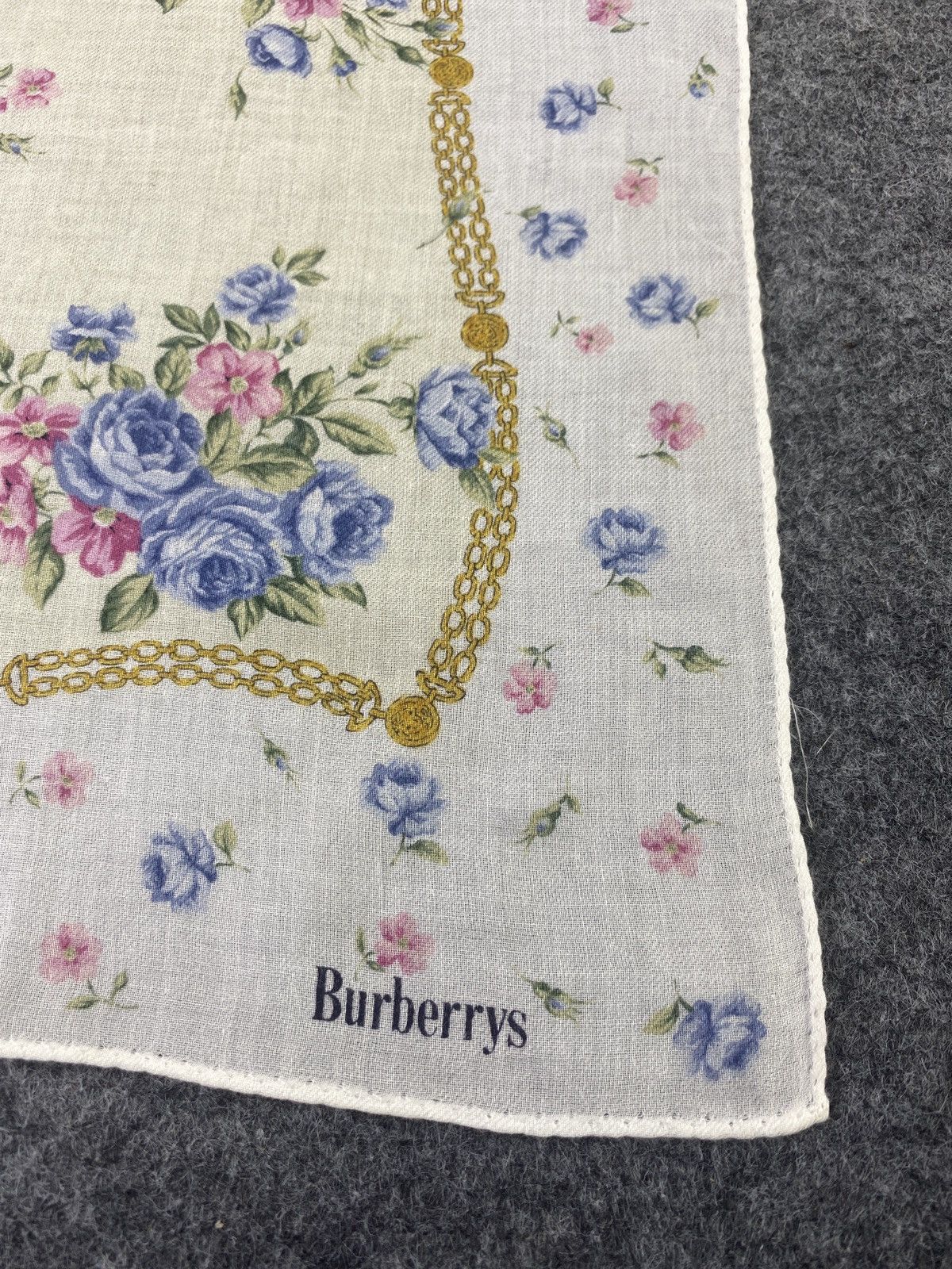 Burberry × Vintage Burberry Handkerchief / Bandana / Neckerchief-B097 Size ONE SIZE - 5 Thumbnail