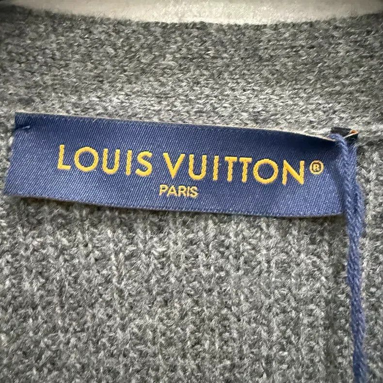 Louis Vuitton Louis Vuitton SS26 pocket print embroidered logo sweater Size US M / EU 48-50 / 2 - 5 Thumbnail
