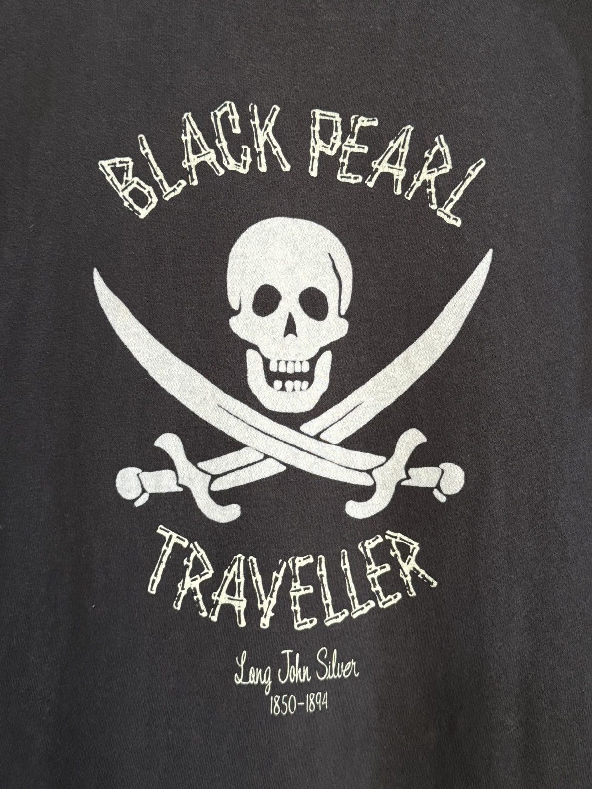 Vintage Vintage The Black Pearl Traveller Cheap Trip Sun Faded Tee Size US L / EU 52-54 / 3 - 3 Thumbnail