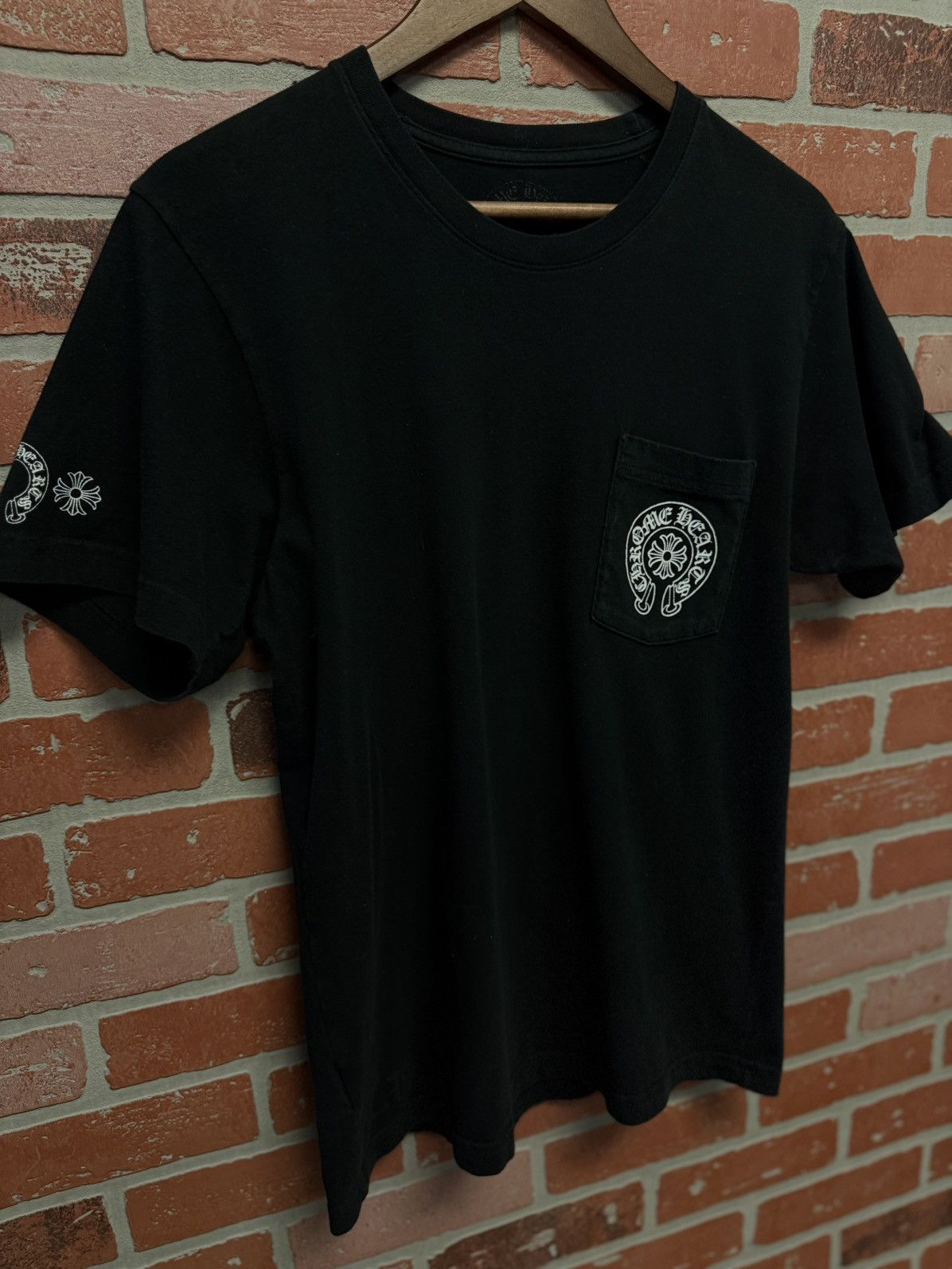 Chrome Hearts Chrome Hearts Back Multi Color Logo Exlusive Black Size M 🧼 Size US M / EU 48-50 / 2 - 2 Thumbnail