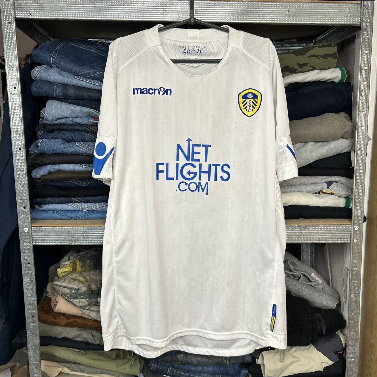 Macron Vintage Macron FC Leeds United home soccer jersey Size US XXL / EU 58 / 5 - 1 Thumbnail