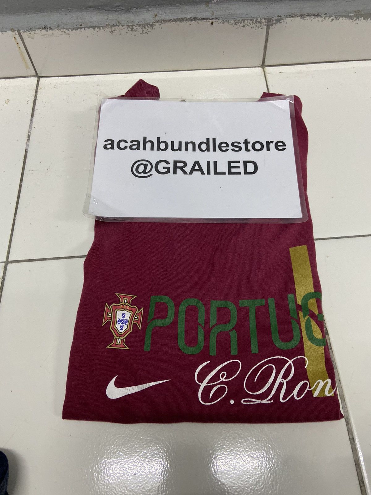 Nike NIKE CRISTIANO RONALDO 17 PORTUGAL 2003/04 TEE Size US M / EU 48-50 / 2 - 20 Thumbnail
