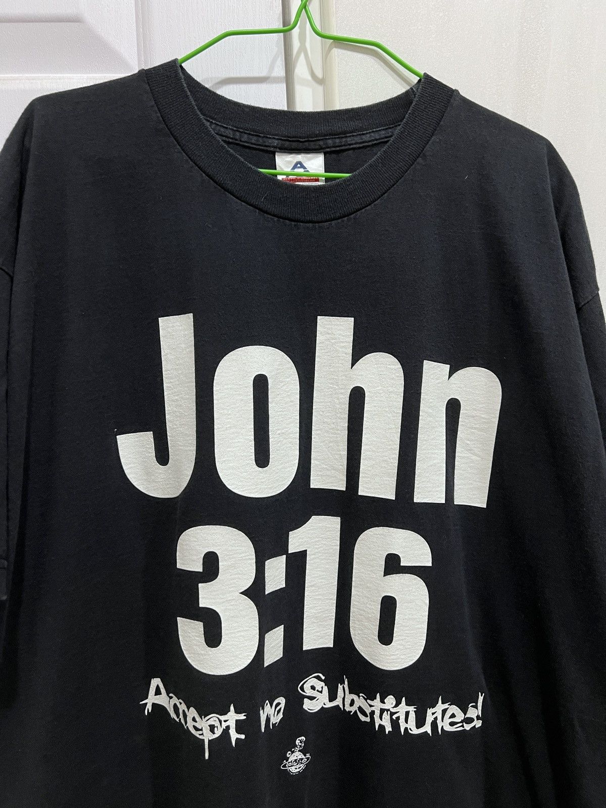 Vintage Vintage 90s Jesus God Bible Holy Stone Cold Parody Tee XL Size US XL / EU 56 / 4 - 1 Thumbnail