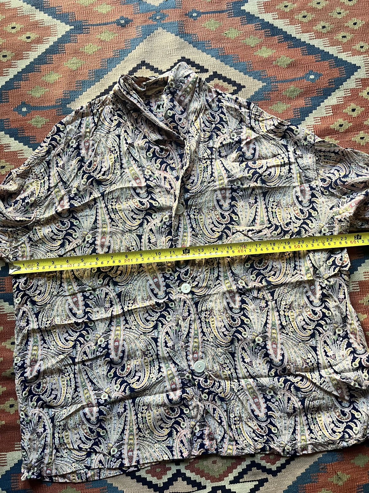 Vintage 1950s/1960s Mcgregor paisley rayon shadow Shirt Size L Size US L / EU 52-54 / 3 - 9 Thumbnail