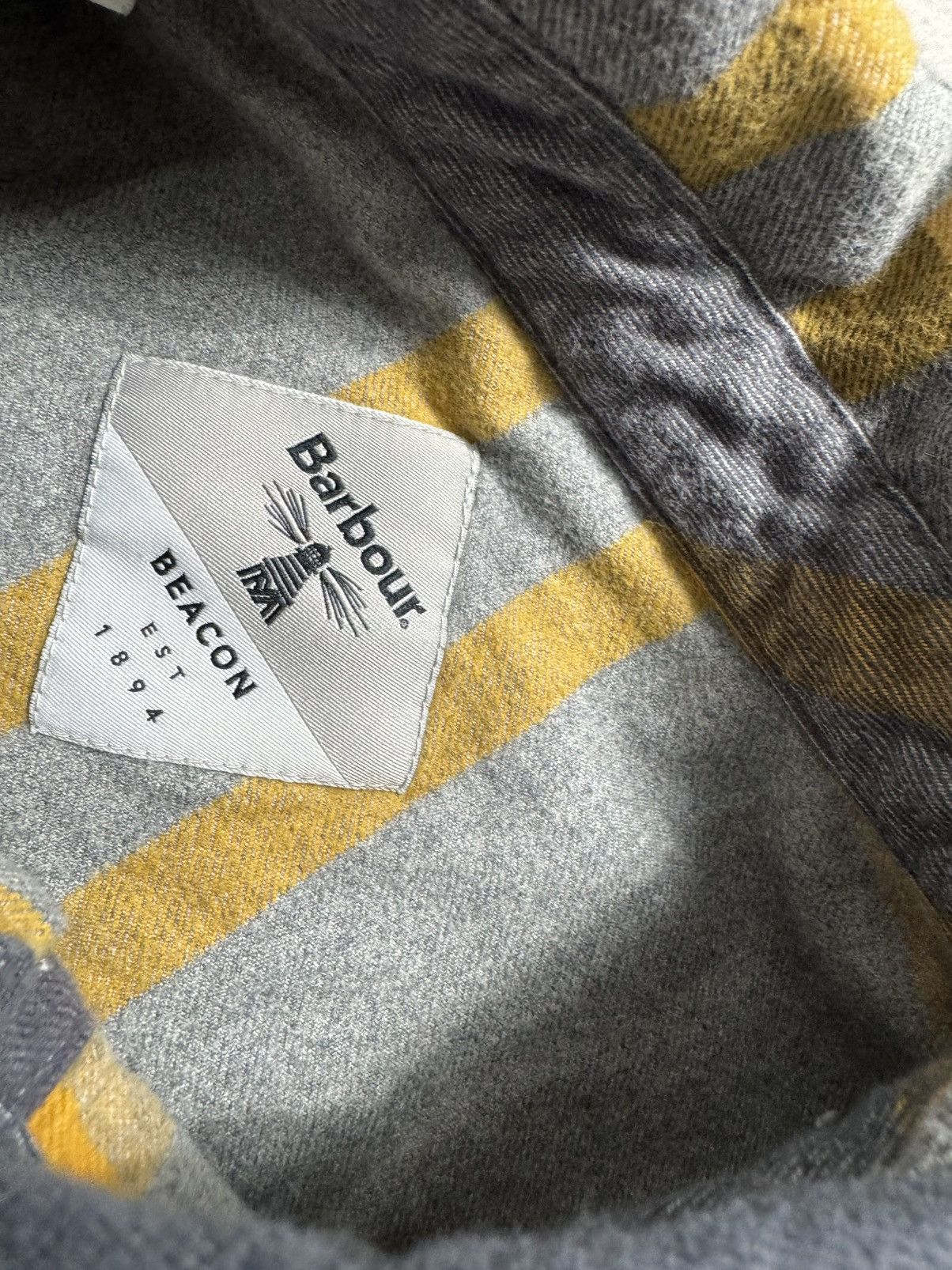 Barbour Barbour Beacon Checked Flannel Button Up Shirt Size S Casual Size US S / EU 44-46 / 1 - 6 Thumbnail