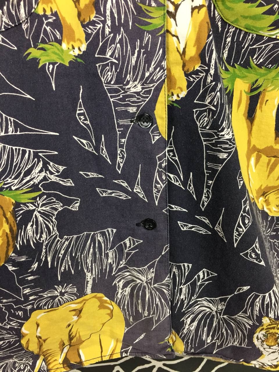 Vintage Vtg Foret Safari Animal Tropical All-Over Print Camp Shirt Size US L / EU 52-54 / 3 - 7 Thumbnail