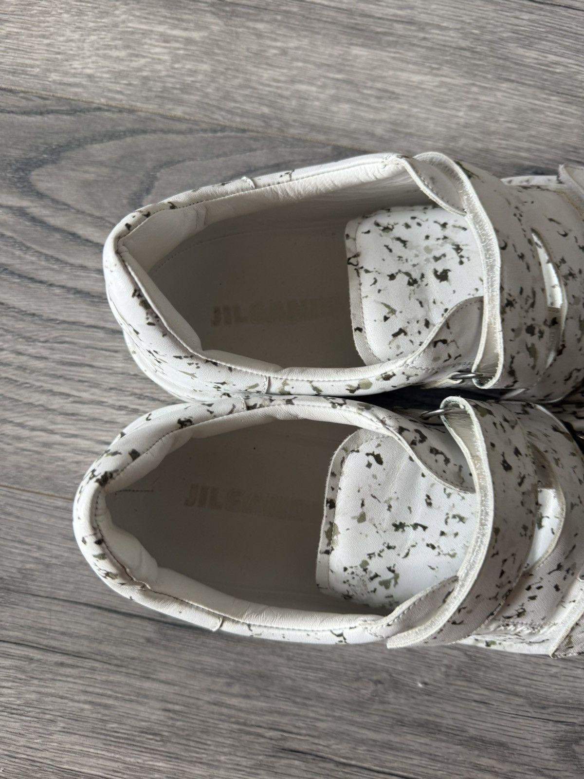 Jil Sander Jil Sander White Speckled Velcro Sneakers – Size 40 Size US 7 / EU 40 - 6 Thumbnail