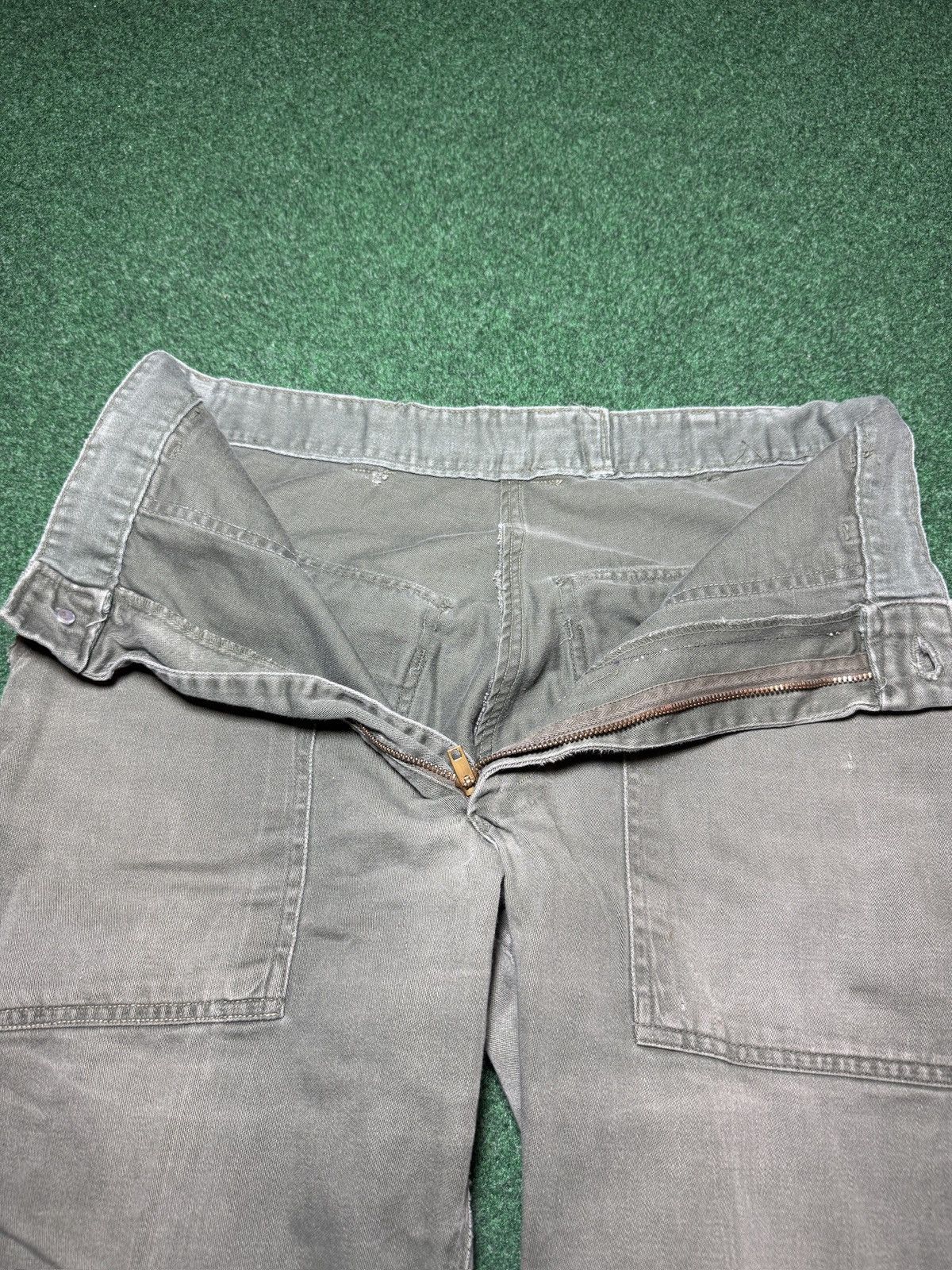 Vintage Vtg 60s OG 107 Military Green Sateen Baker Fatigues Pants Size US 28 / EU 44 - 4 Thumbnail