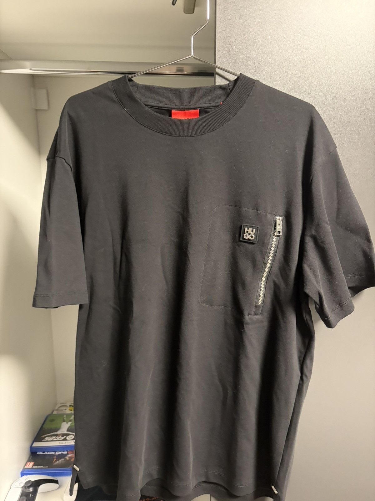 Hugo Boss HUGO BOSS TEESHIRT Size US L / EU 52-54 / 3 - 1 Thumbnail
