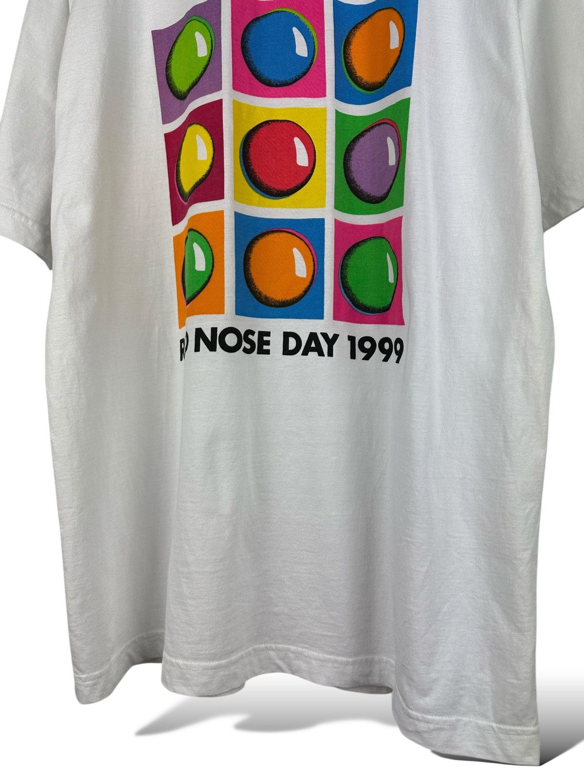 Vintage Vintage Red Nose Day 1999 Comic Relief Art T-Shirt Size US L / EU 52-54 / 3 - 4 Thumbnail