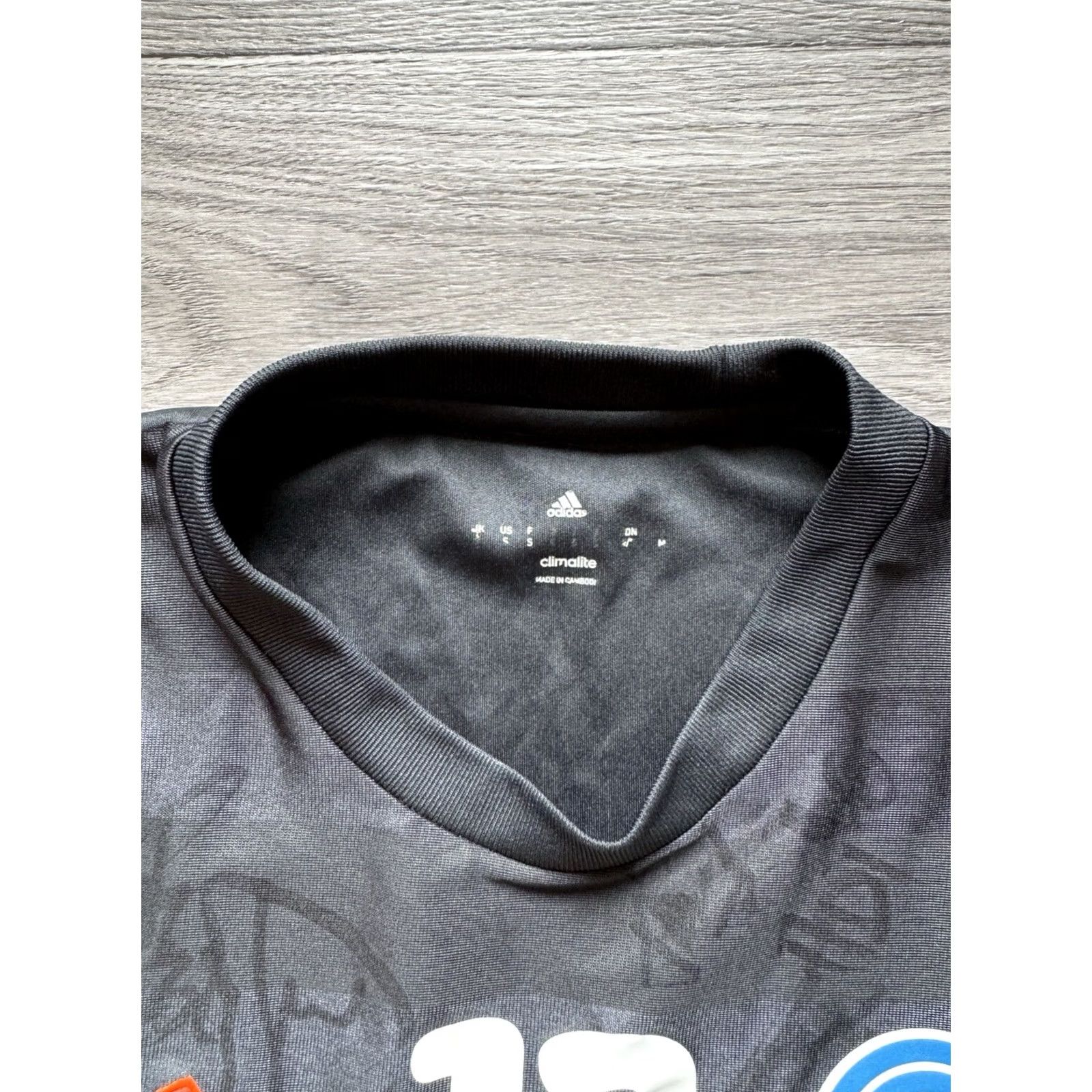 Adidas Adidas Handball Jersey Shirt S Signed Gray Long Sleeve Climalite Grasshoppers Zurich #12 Phillippe Cachin Mens Size US S / EU 44-46 / 1 - 7 Thumbnail