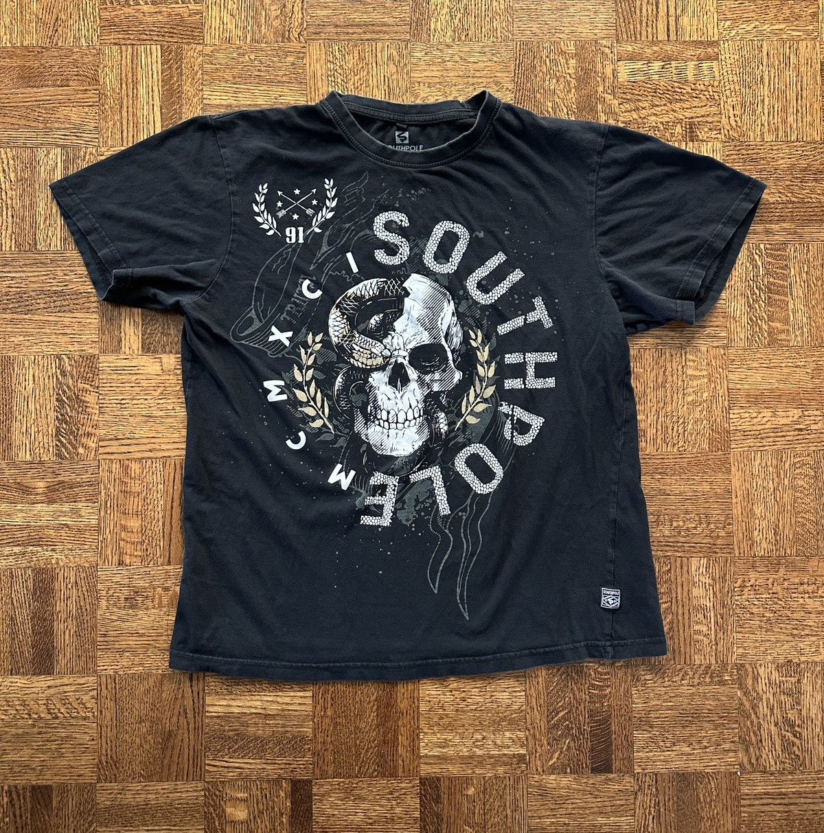 Southpole Vintage Y2K Southpole Skull Graphic Tee Size US L / EU 52-54 / 3 - 1 Thumbnail