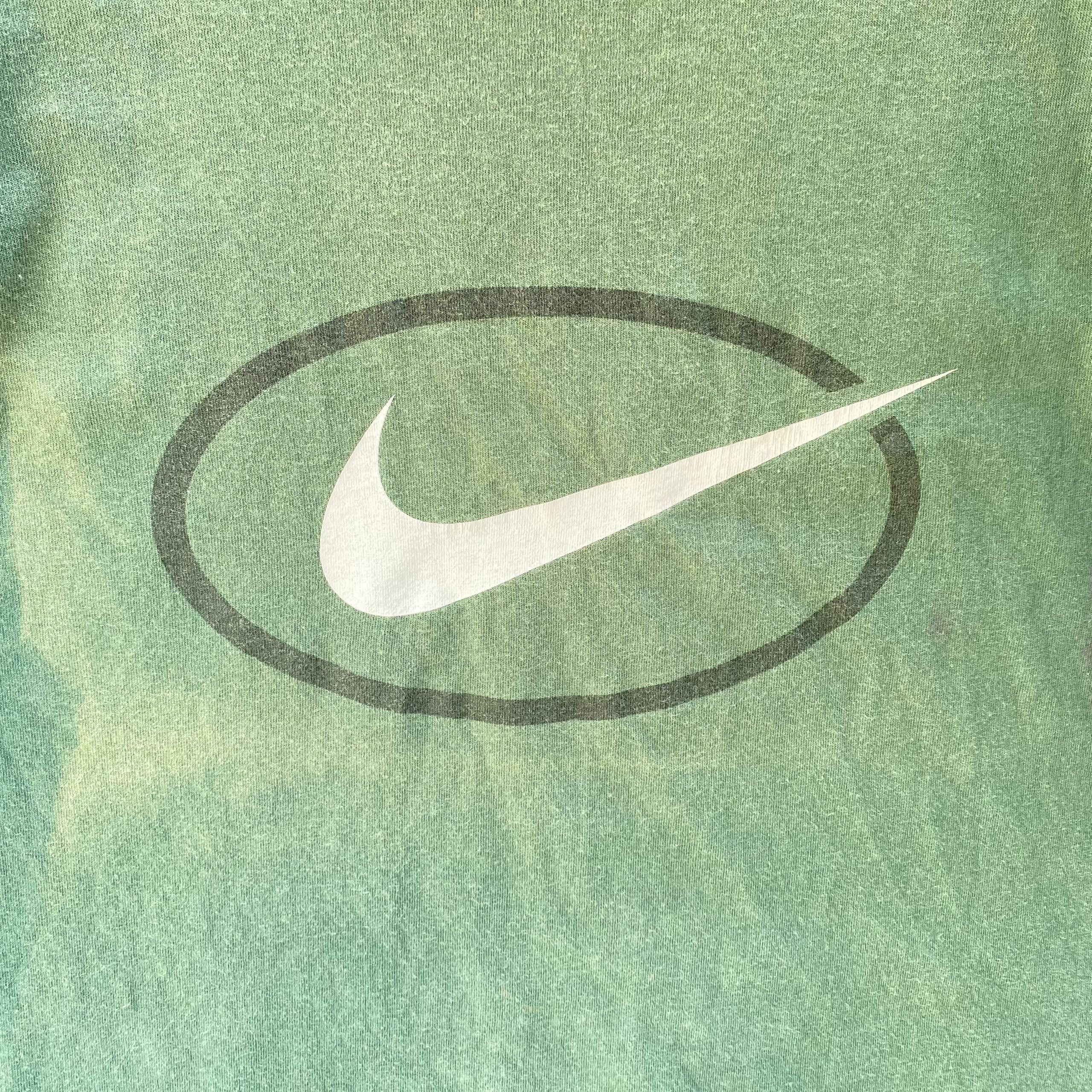 Nike Vintage 90s Nike Swoosh Logo Tshirt Size US M / EU 48-50 / 2 - 7 Thumbnail