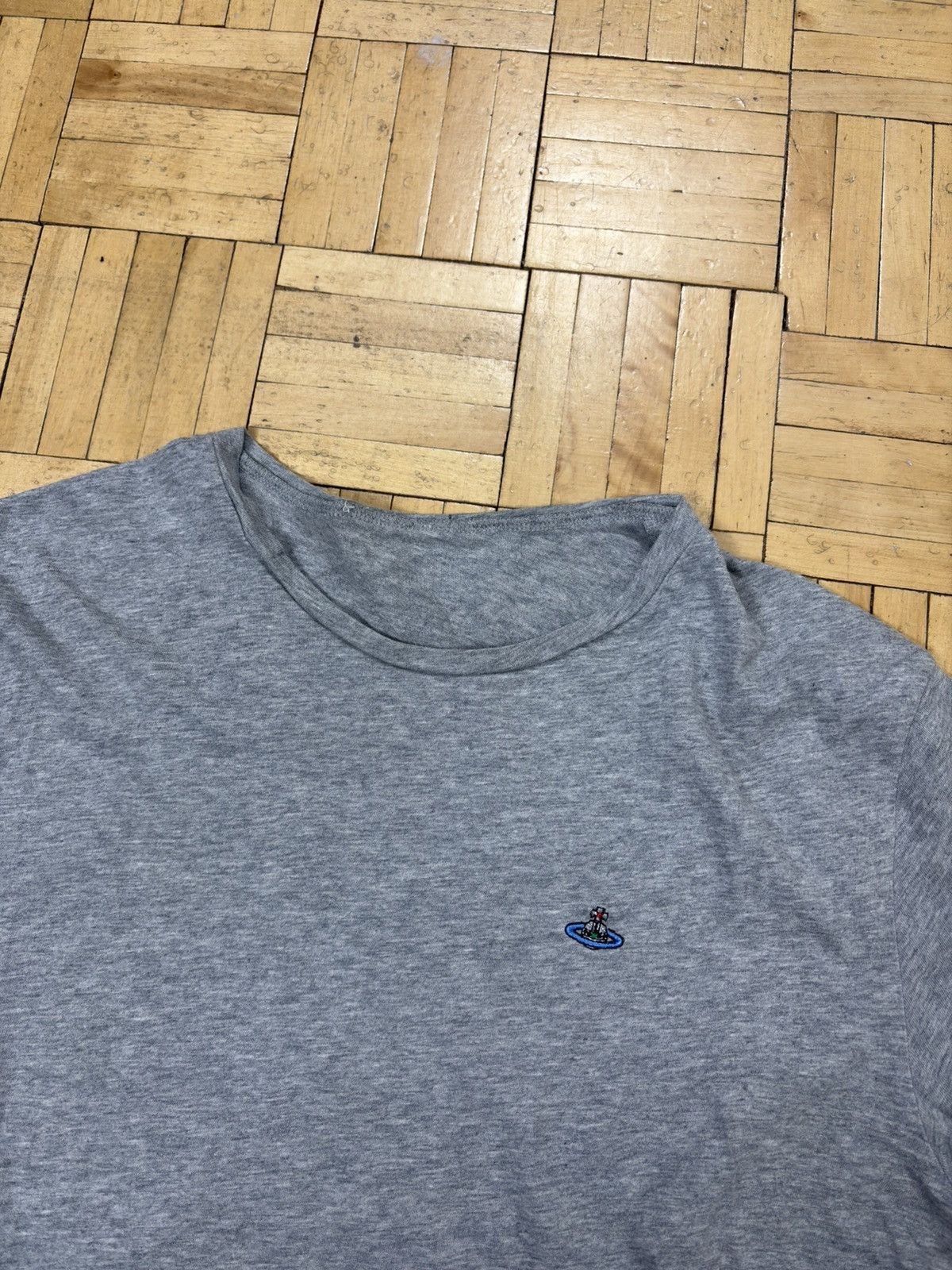 Vivienne Westwood Vivienne Westwood small orb logo essential staple tee Size US M / EU 48-50 / 2 - 1 Thumbnail