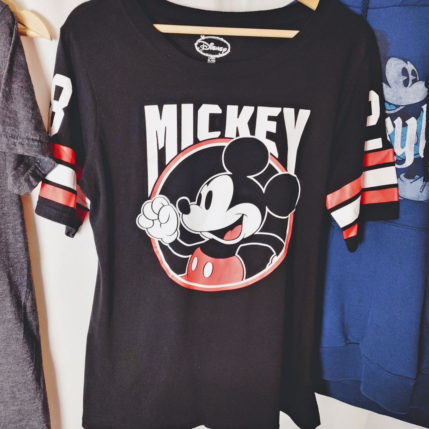 Disney Disney Women's Tops 5-Pack Size Small Mixed Bundle Size S / US 4 / IT 40 - 9 Thumbnail