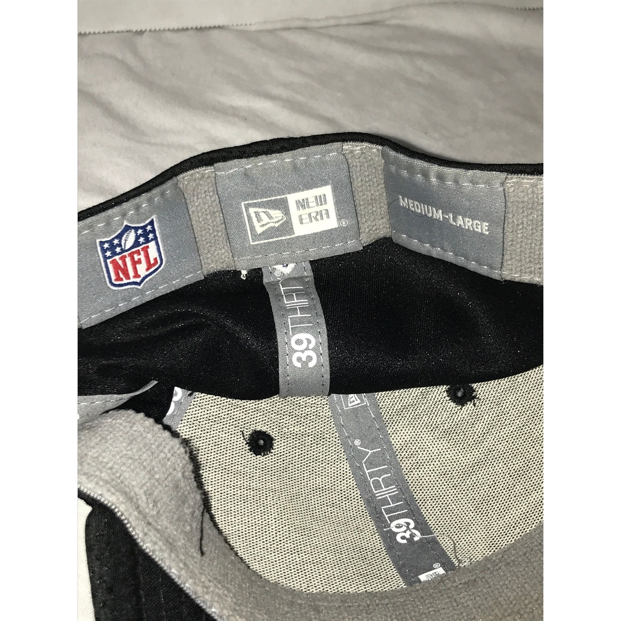 New Era Atlanta Falcons Black/Red 39THIRTY New Era Fitted Mesh Cap Size ONE SIZE - 5 Thumbnail