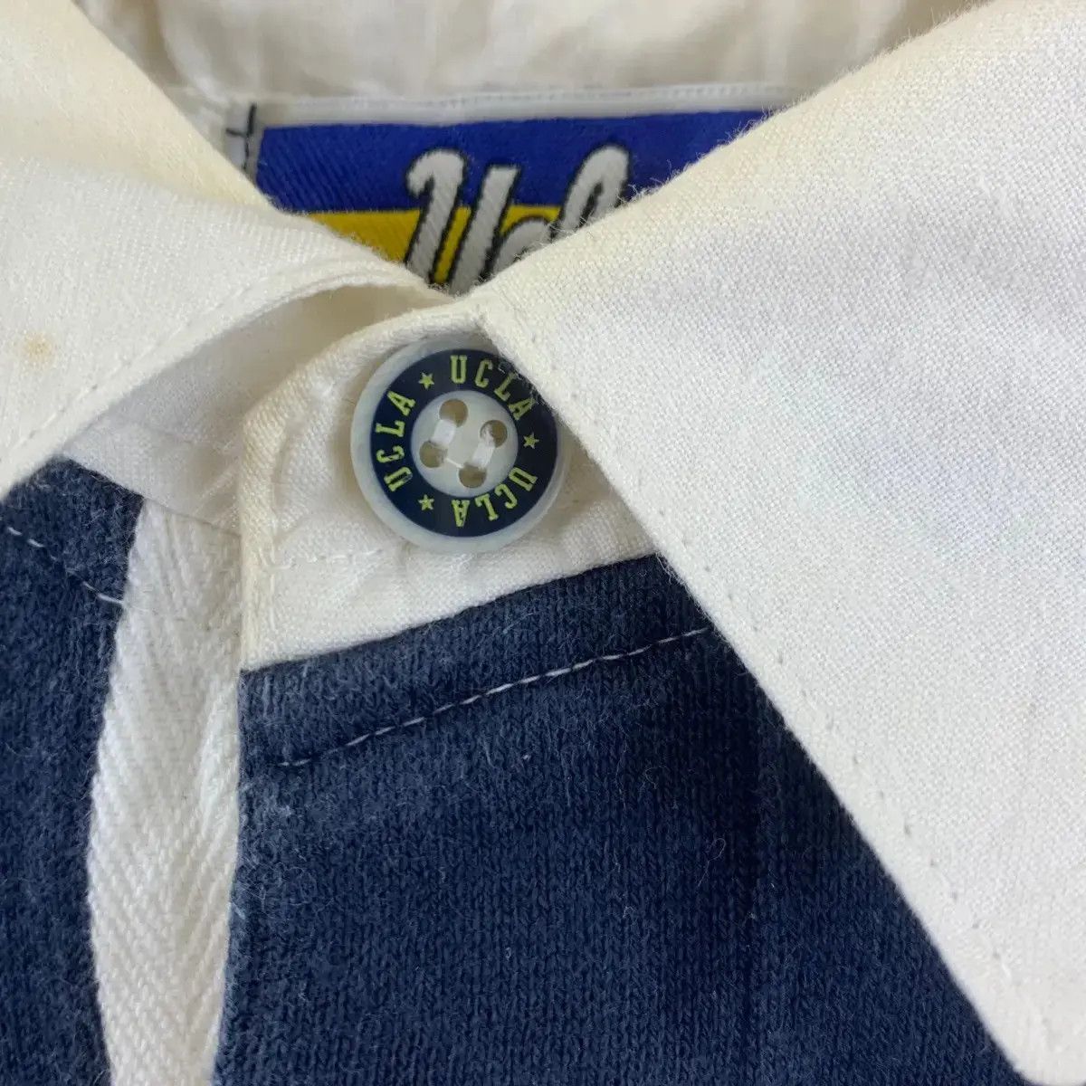 Vintage Vintage UCLA CALIFORNIA UNIVERISITY Rugby Sweatshirt Sweater Size L / US 10 / IT 46 - 5 Thumbnail