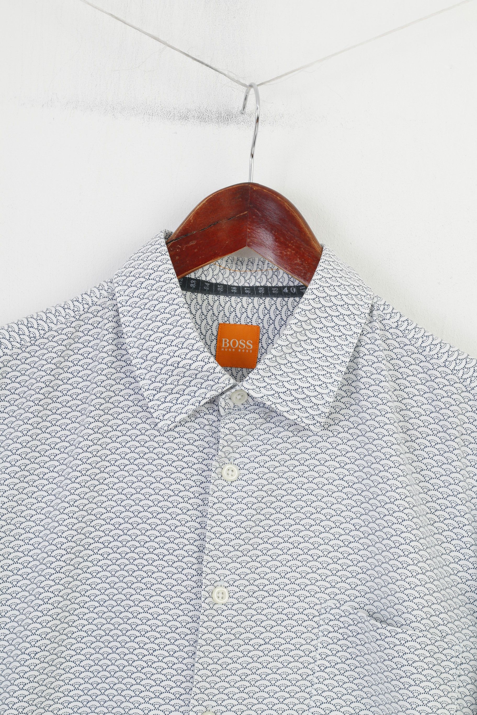 Hugo Boss Hugo Boss Men L Casual Shirt White Blue Slim 9805 Size US L / EU 52-54 / 3 - 3 Thumbnail