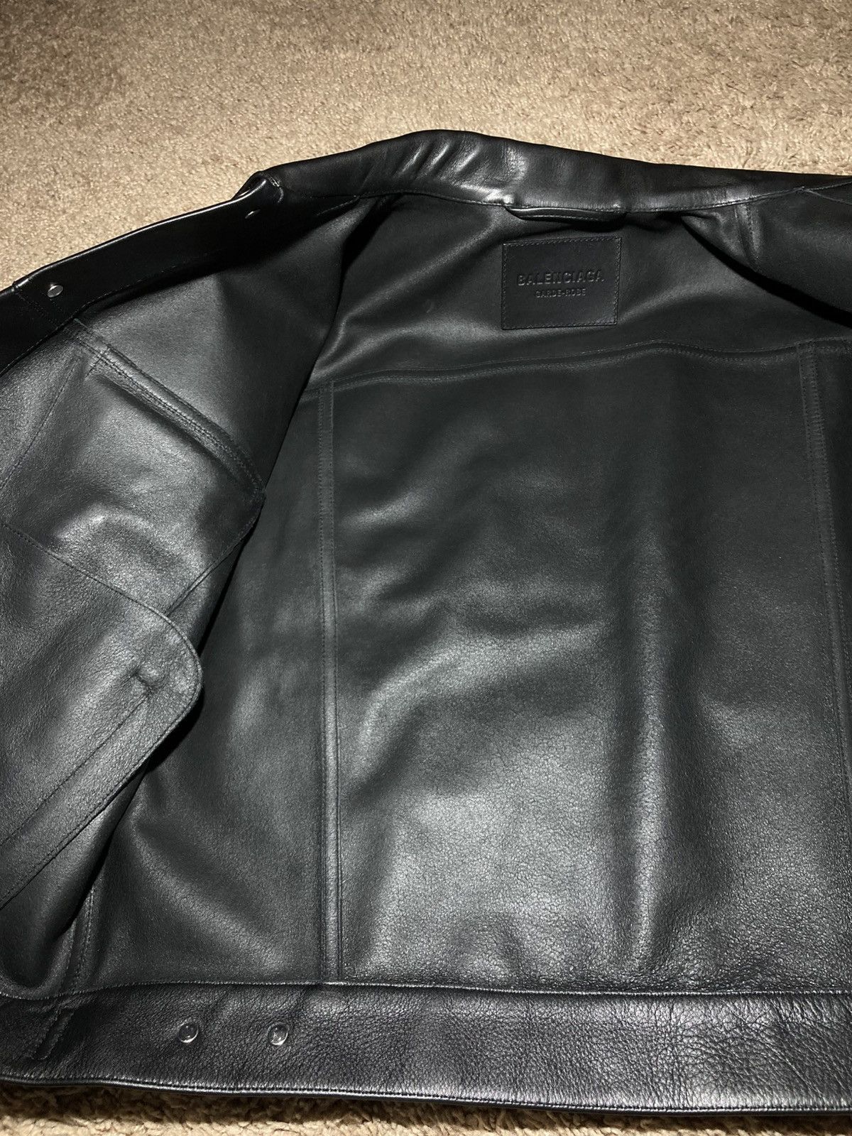 Balenciaga New 2023 Balenciaga Loose Leather Trucker Jacket Demna Crop Size US M / EU 48-50 / 2 - 14 Thumbnail