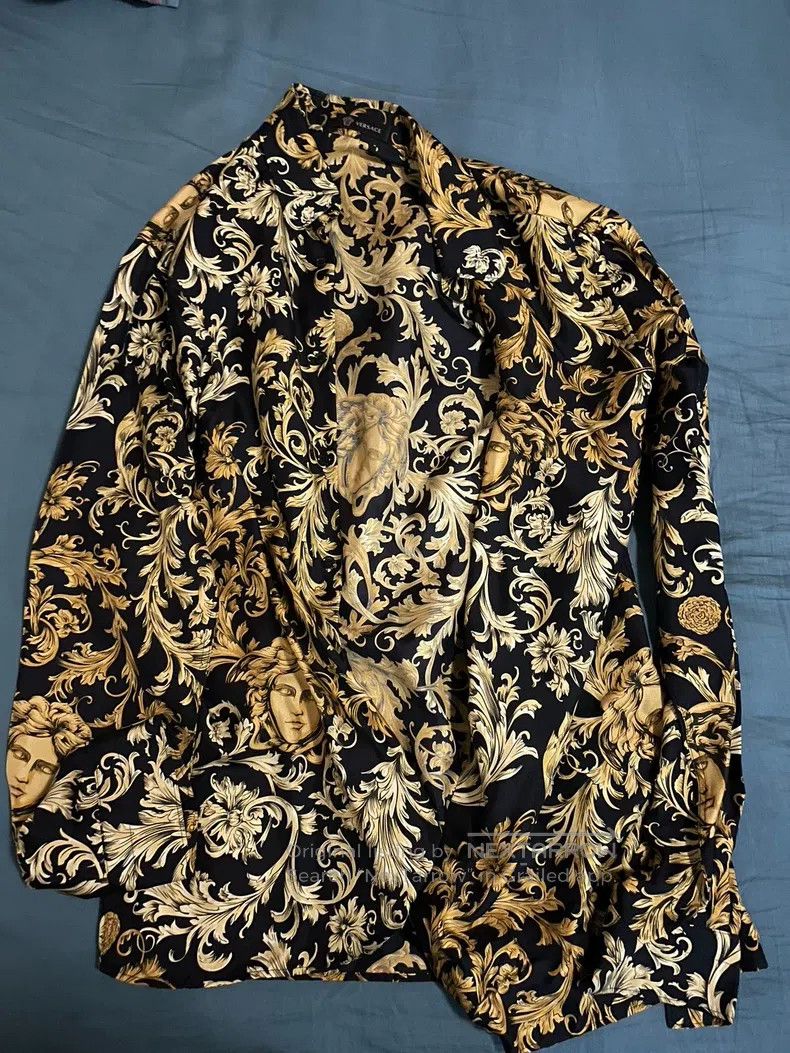 Versace Versace Silk shirt Size US M / EU 48-50 / 2 - 1 Thumbnail