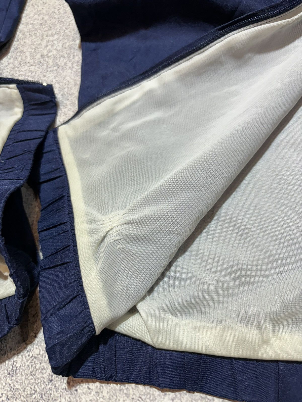 Japanese Brand × Nike × Vintage Nike Vintage Drill Small Logo Nylon pants Blue 00s size L Size US 34 / EU 50 - 6 Thumbnail