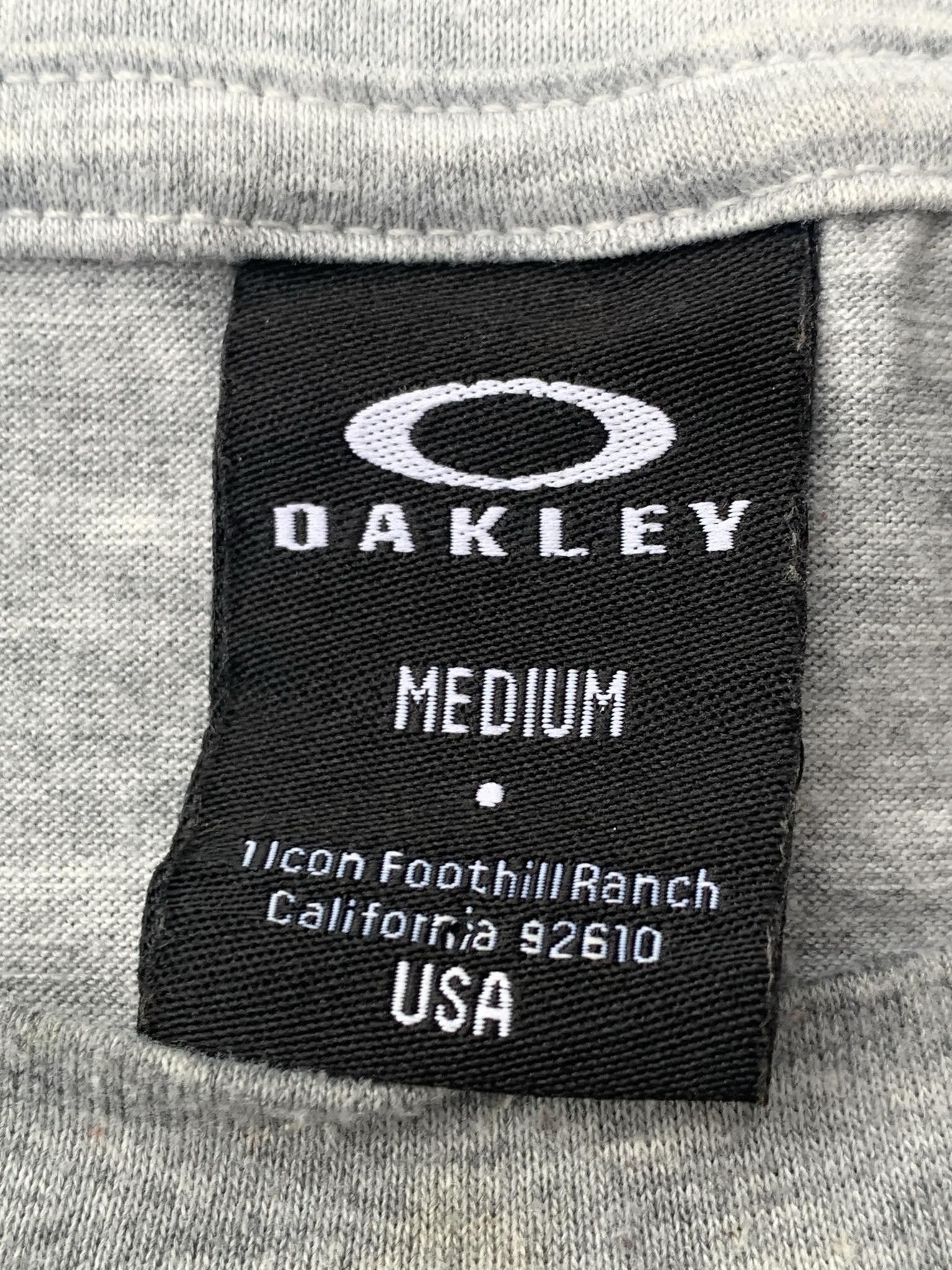Oakley Oakley Spell Out Center Logo T-Shirt Grey (Medium) Size US M / EU 48-50 / 2 - 3 Thumbnail