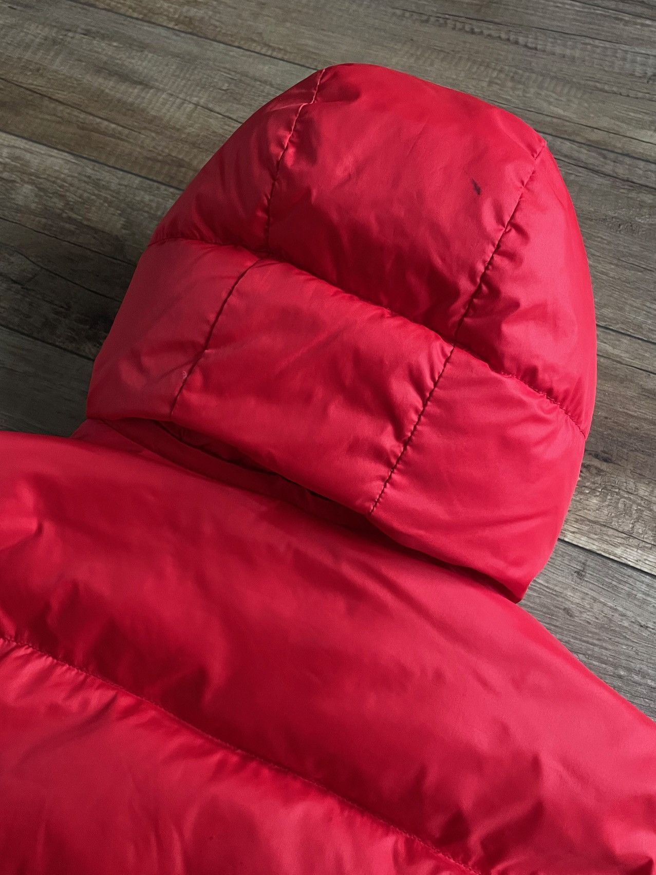 Moncler Vintage Moncler Grenoble Red Down Hooded Puffer Jacket Size L / US 10 / IT 46 - 8 Thumbnail