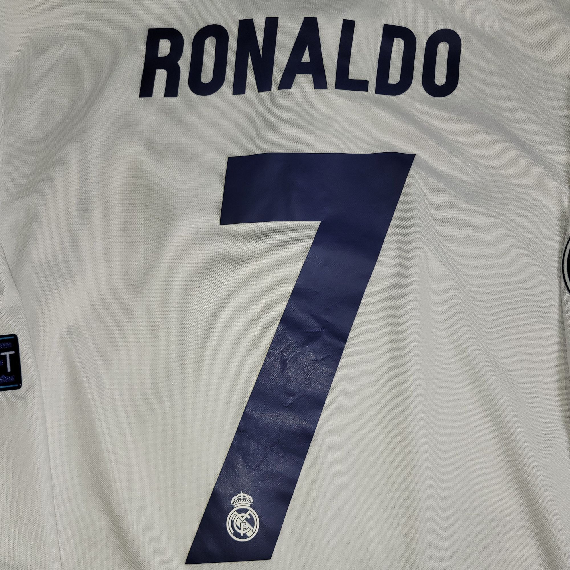 Adidas Ronaldo Real Madrid 2016 2017 Long Sleeve Soccer Jersey M Size US M / EU 48-50 / 2 - 3 Thumbnail