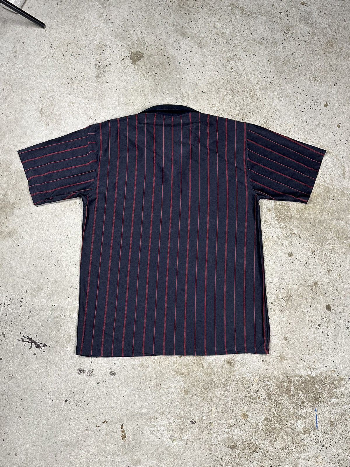 Yves Saint Laurent Vintage 90s Yves Saint Laurent Silk Striped Polo Tee T Shirt Size US L / EU 52-54 / 3 - 2 Thumbnail
