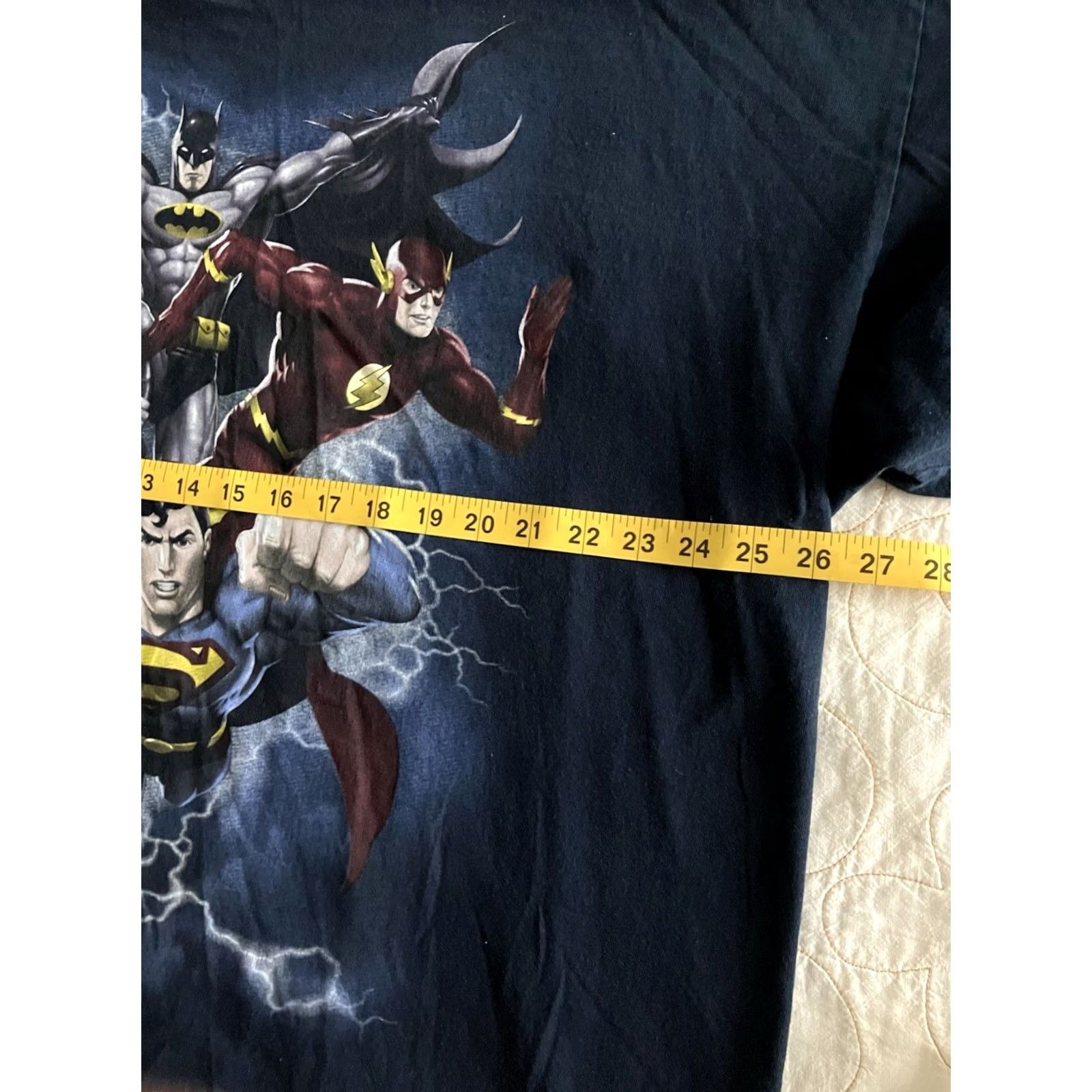 Vintage Vintage Justice League Shirt Mens 3XL Black DC Comics Superman Batman Flash Tee Size US XXL / EU 58 / 5 - 4 Thumbnail