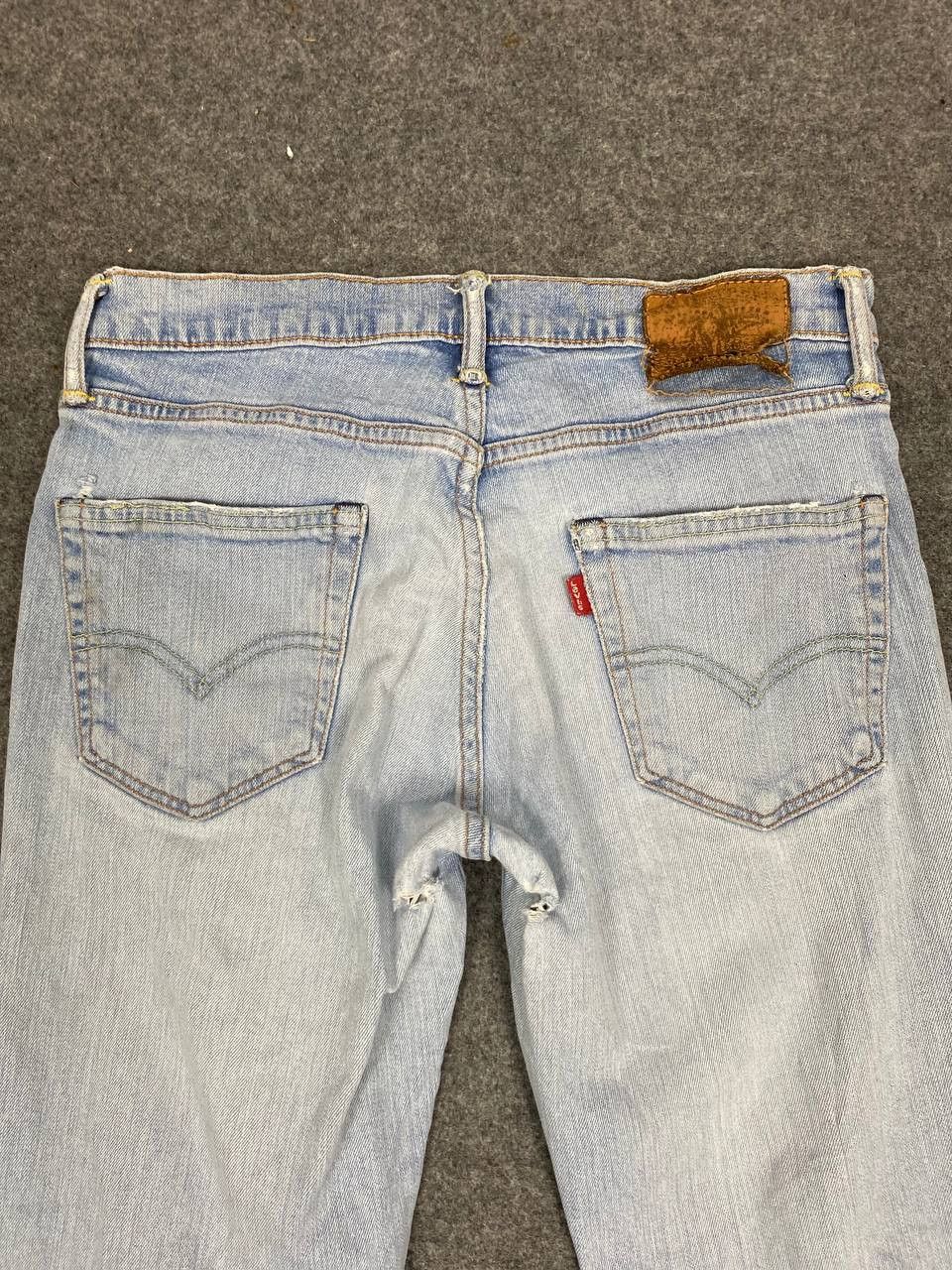 Levi's levis skinny lightwash distressed denim Size US 32 / EU 48 - 3 Thumbnail