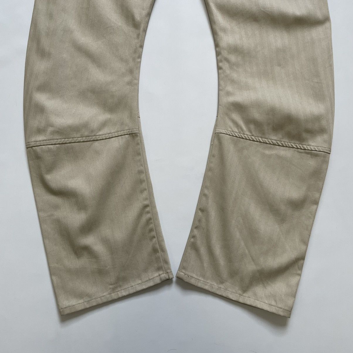 Comme des Garcons Beige ‘Curved Leg’ Utility Trousers Size US 34 / EU 50 - 18 Thumbnail