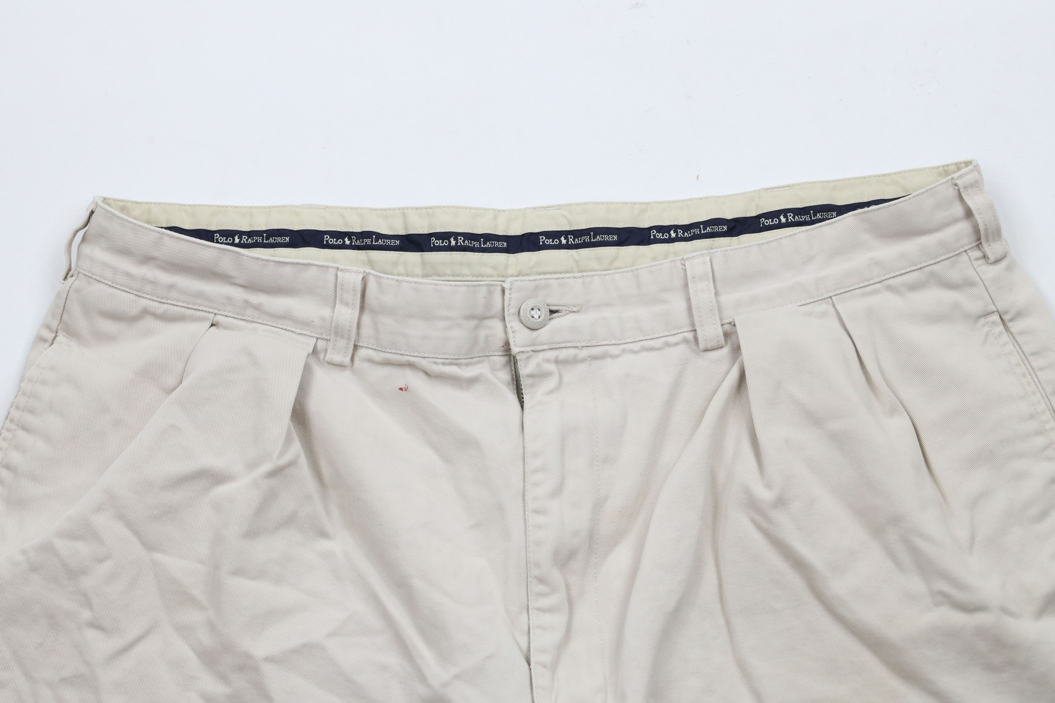 Ralph Lauren × Vintage Vintage 90s Ralph Lauren Pleated Above Knee Chino Shorts Size US 36 / EU 52 - 2 Thumbnail