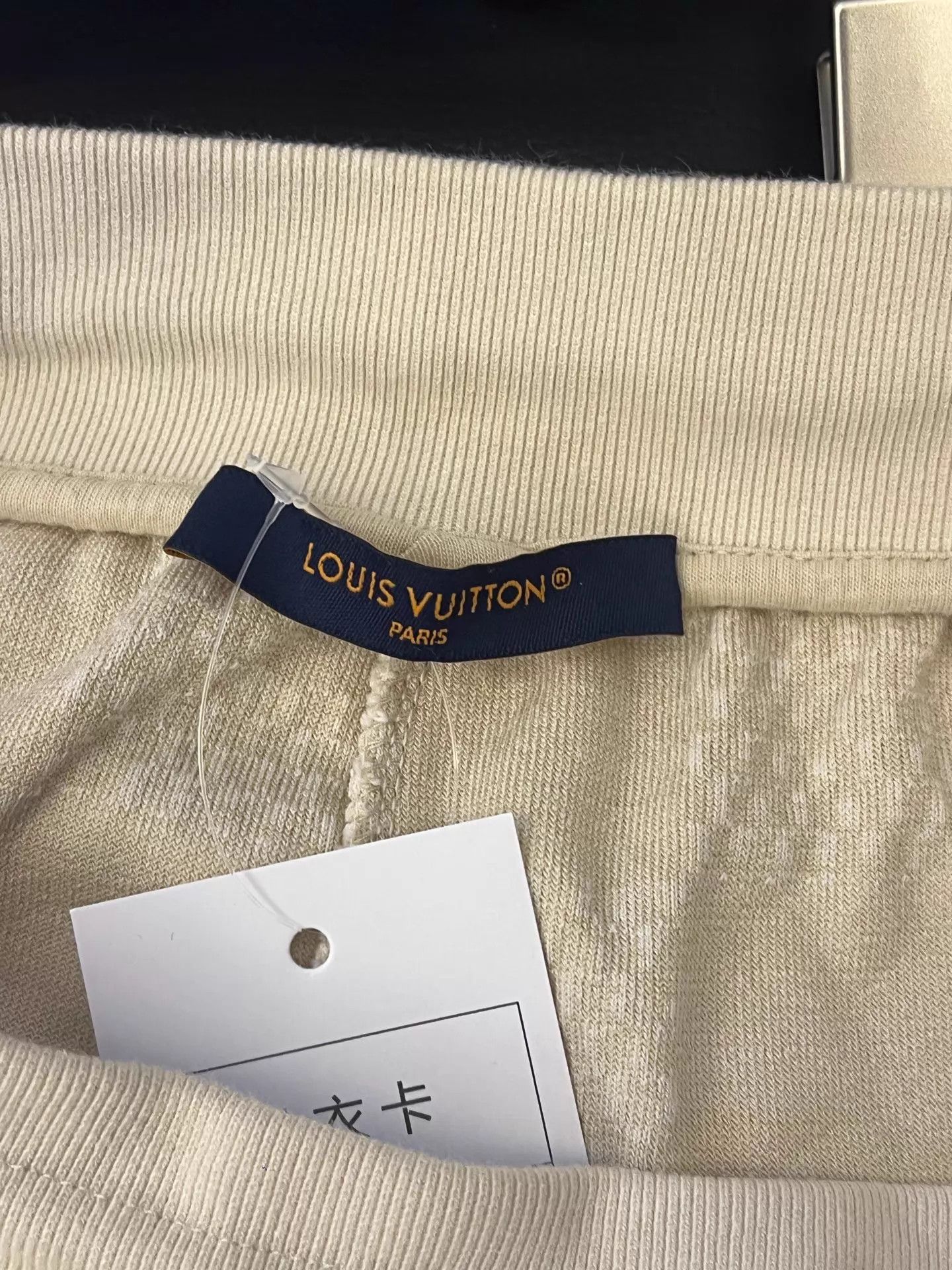 Louis Vuitton LV FW25 Damier All Over Cotton Terry Drawstring Shorts S Size US 30 / EU 46 - 3 Thumbnail