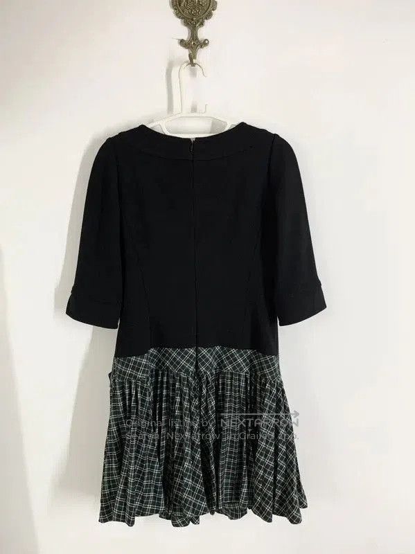 Burberry Burberry Black Wool Blend Pleated Dress. Size M / US 6-8 / IT 42-44 - 6 Thumbnail