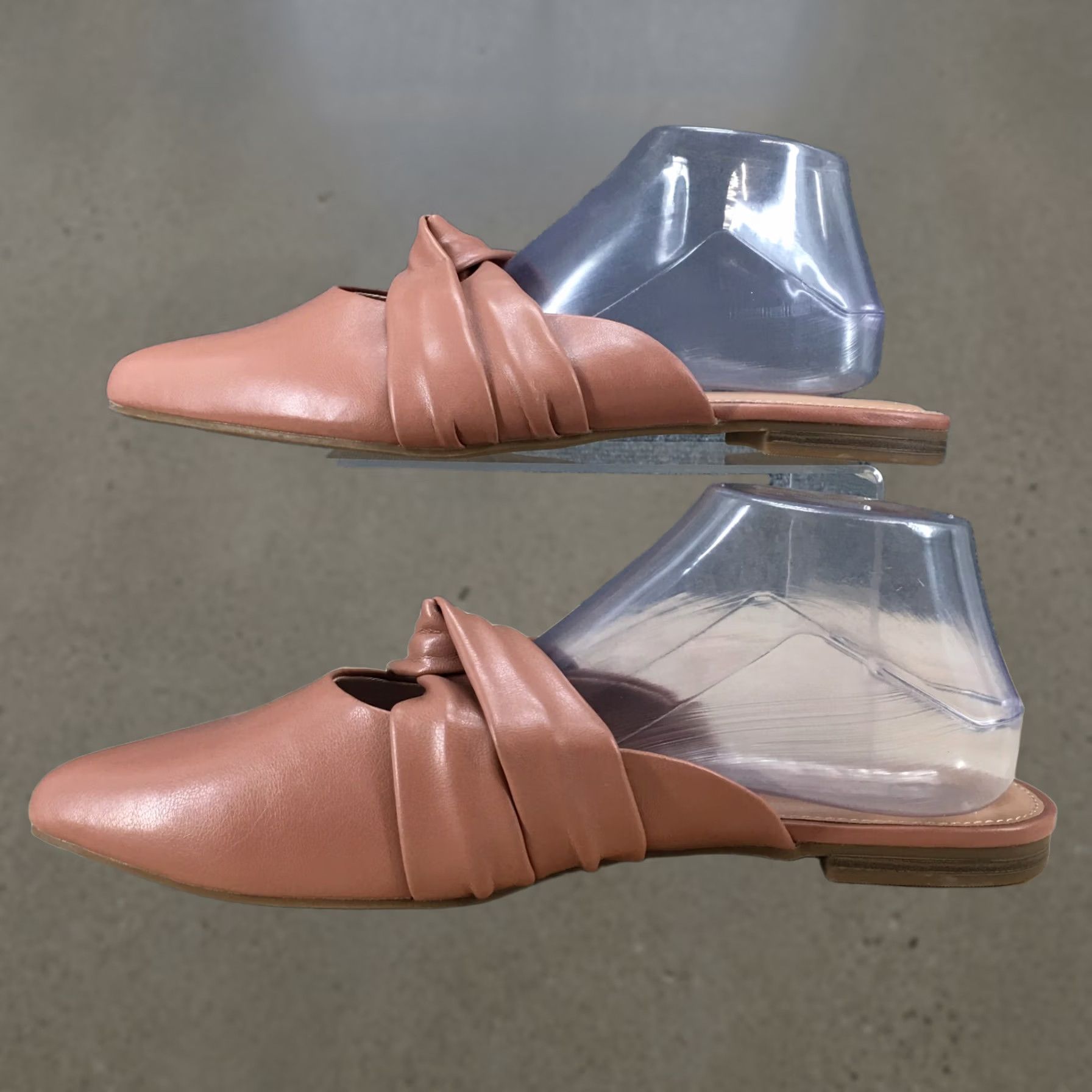 Old Navy Old Navy Sandals Women Slide Beige Pointy Twist Mule Slip On Flat Comfort Shoes Size US 11 / IT 41 - 1 Thumbnail