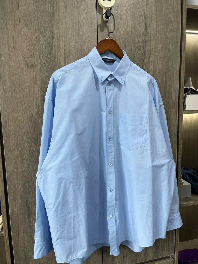Balenciaga Balenciaga Back Printed Solid Color Long Sleeve Shirt Size US S / EU 44-46 / 1 - 5 Thumbnail
