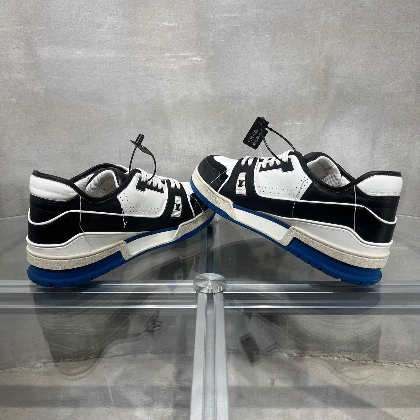 Louis Vuitton LV TRAINER HF White/Blue UK10.5 / 44.5 EU Size US 10.5 / EU 43-44 - 5 Thumbnail