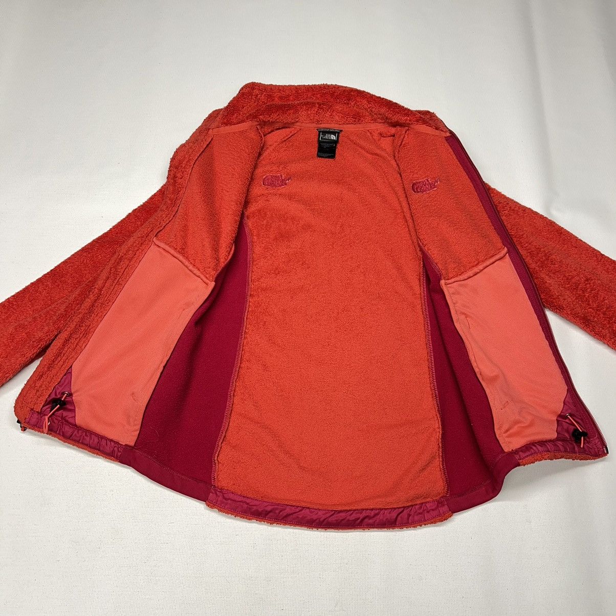 The North Face The North Face Jacket Fleece Red Zip Pocket Fuzzy Active Size XS / US 0-2 / IT 36-38 - 7 Thumbnail