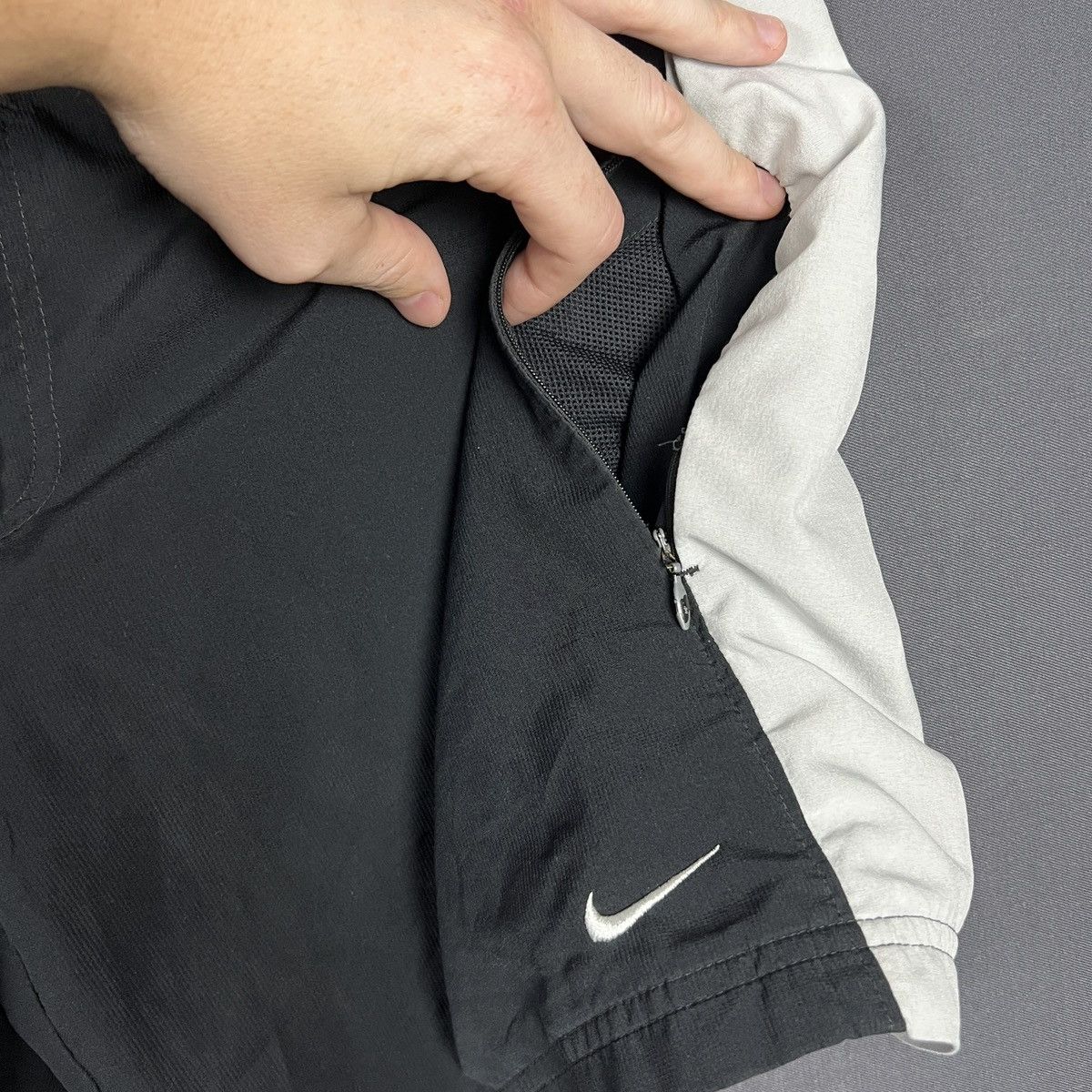 Nike × Vintage Nike Dri-Fit Athletic Shorts M Black White Zipper Pocket Size US 34 / EU 50 - 3 Thumbnail
