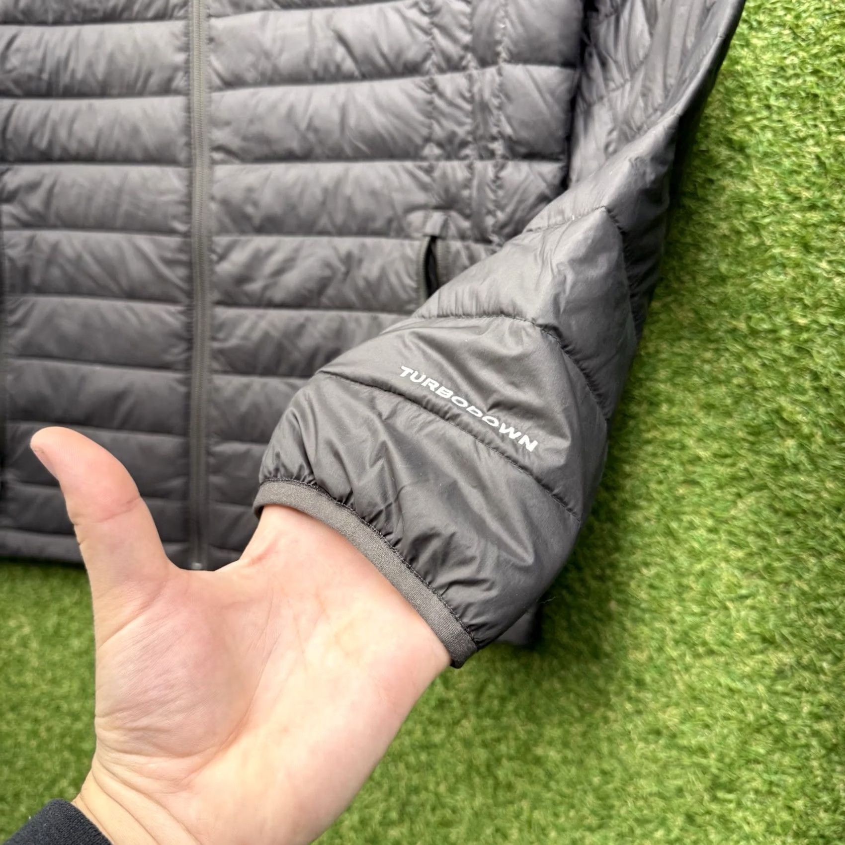 Vintage Columbia Omni-Heat Turbo Down Jacket Mens Large 740TD Black Zip Up Puffer Hooded Outerwear Size US L / EU 52-54 / 3 - 3 Thumbnail