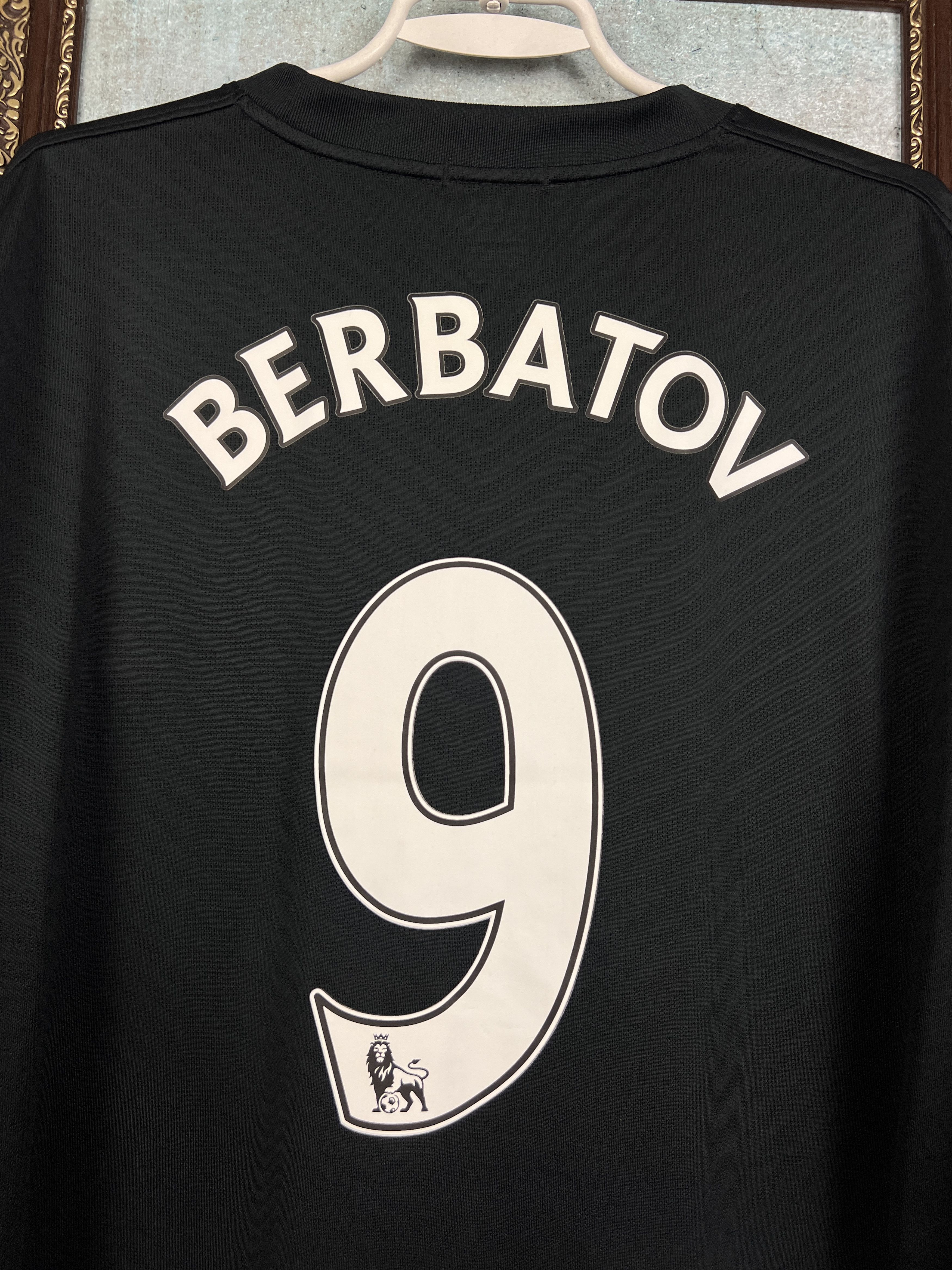 Nike Manchester United football shirt #9 Barbatov Jersey Sz 3XL Size US XXL / EU 58 / 5 - 11 Thumbnail