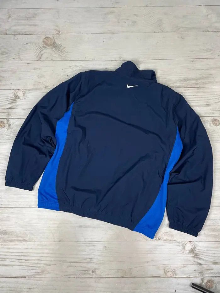 Nike Vintage Nike Track Nylon Jacket 00s Y2K Swoosh Size US L / EU 52-54 / 3 - 2 Thumbnail